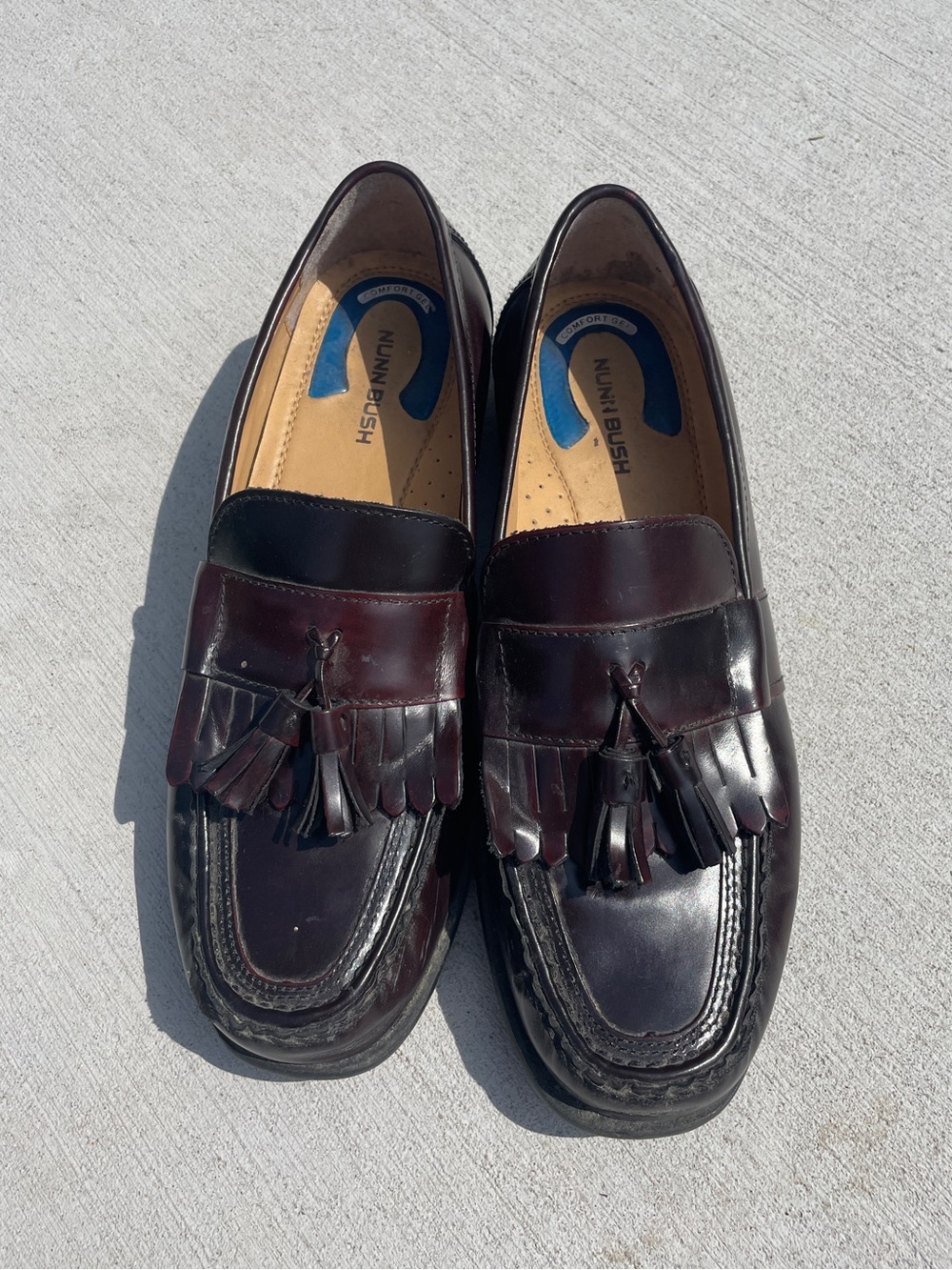 Nunn Bush Men’s Dark Burgundy Tassel Kiltie Loafers